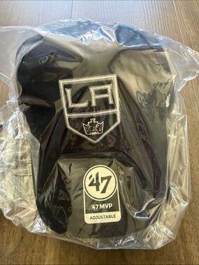 Black LA Kings Adjustable Hat